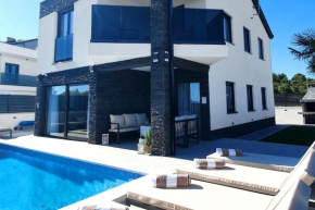 Villa Black Pearl